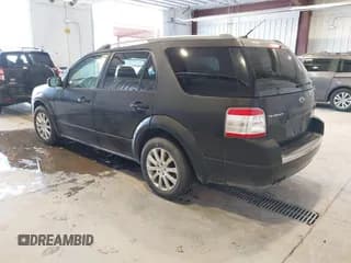 ✅ 2008 Ford Taurus X SEL • VIN: 1FMDK05W08GA25701 • Lot: 43696013. Wystawiony na IAAI z przebiegiem 186 863 mil. Bezpłatny archiwum sprzedaży aukcyjnych z USA i szczegółowy raport historii pojazdu na DreamBid. Zdjęcie 3.
