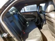 ✅ 2014 Chrysler 300 • VIN: 2C3CCAAG5EH119076 • Lot: 85536685. Wystawiony na Copart z przebiegiem 200 675 mil. Bezpłatny archiwum sprzedaży aukcyjnych z USA i szczegółowy raport historii pojazdu na DreamBid. Zdjęcie 10.