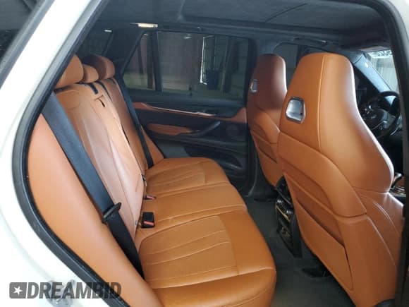 ✅ 2017 BMW X5 M • VIN: 5YMKT6C35H0U39447 • Lot: 58659325. Wystawiony na Copart z przebiegiem 110 724 mil. Bezpłatny archiwum sprzedaży aukcyjnych z USA i szczegółowy raport historii pojazdu na DreamBid. Zdjęcie 11.