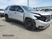 ✅ 2020 Chevrolet Traverse Premier • VIN: 1GNEVKKW2LJ158561 • Лот: 82009605. Опубликован ранее на Copart с пробегом 34 248 миль. Бесплатный доступ к архиву аукционных продаж из США и подробный отчёт об истории автомобиля на DreamBid. Изображение 4.