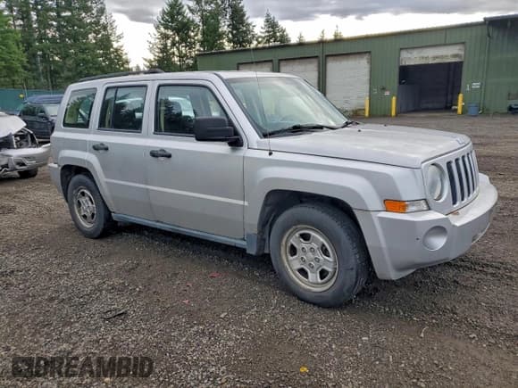 ✅ 2009 Jeep Patriot Sport • VIN: 1J4FT28A29D124331 • Лот: 92758325. Опубликован ранее на Copart с пробегом 78 294 миль. Бесплатный доступ к архиву аукционных продаж из США и подробный отчёт об истории автомобиля на DreamBid. Изображение 4.