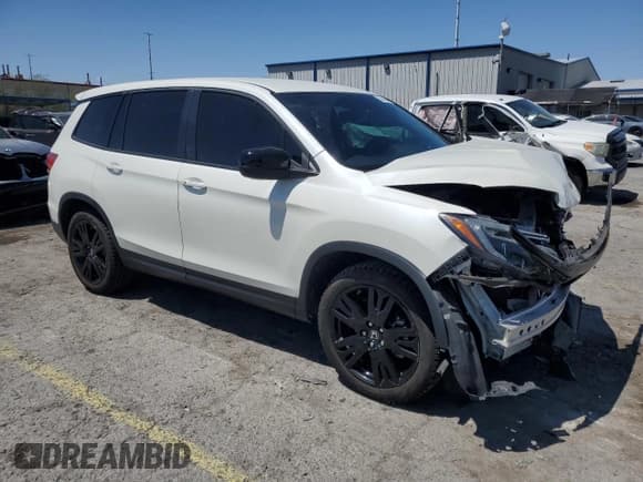 ✅ 2019 Honda Passport Sport • VIN: 5FNYF7H28KB006407 • Lot: 58014545. Listed on Copart with 55,882 mi. Free auction sales archive from the USA and detailed vehicle history report at DreamBid. Image 4.