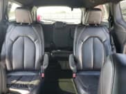 ✅ 2023 Chrysler Pacifica Touring L • VIN: 2C4RC1BG1PR568868 • Лот: 81662425. Опубликован ранее на Copart с пробегом 32 472 миль. Бесплатный доступ к архиву аукционных продаж из США и подробный отчёт об истории автомобиля на DreamBid. Изображение 10.