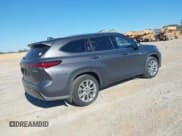 ✅ 2021 Toyota Highlander Hybrid Limited • VIN: 5TDYARAH6MS505097 • Lot: 43716741. Listed on IAAI with 103,418 mi. Free auction sales archive from the USA and detailed vehicle history report at DreamBid. Image 4.