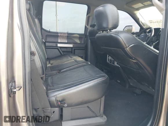 ✅ 2019 Ford F-250 XL • VIN: 1FT7W2BT6KEG02276 • Lot: 41936090. Listed on IAAI with 140,394 mi. Free auction sales archive from the USA and detailed vehicle history report at DreamBid. Image 8.