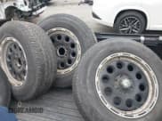 ✅ 2017 Toyota Tacoma SR5 • VIN: 3TMDZ5BN1HM021526 • Lot: 42204091. Wystawiony na IAAI z przebiegiem 82 802 mil. Bezpłatny archiwum sprzedaży aukcyjnych z USA i szczegółowy raport historii pojazdu na DreamBid. Zdjęcie 12.