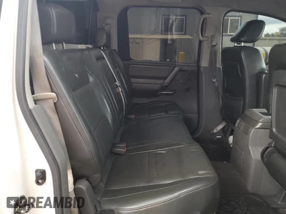 ✅ 2005 Nissan Titan SE • VIN: 1N6AA07A45N562362 • Lot: 70682294. Listed on Copart with 229,467 mi. Free auction sales archive from the USA and detailed vehicle history report at DreamBid. Image 10.