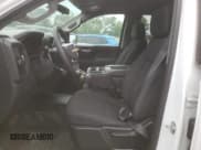 ✅ 2020 Chevrolet Silverado 1500 Work Truck • VIN: 3GCPWAEH3LG131019 • Lot: 59197175. Wystawiony na Copart z przebiegiem 24 085 mil. Bezpłatny archiwum sprzedaży aukcyjnych z USA i szczegółowy raport historii pojazdu na DreamBid. Zdjęcie 7.