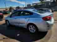 ✅ 2017 Chevrolet Cruze LT • VIN: 1G1BE5SM0H7175884 • Lot: 81606565. Listed on Copart with 189,402 mi miles. Access the free auction sales archive from the USA and view a detailed vehicle history report at DreamBid. Image 2.