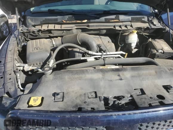 2013 Ram 1500 Express z VIN 1C6RR6KT8DS592658, wystawiony jako Copart lot #85160534 z przebiegiem 192 275 mil mil oraz Czysty tytuł • Clean title. Historia ofert i sprzedaży dostępna na DreamBid. Obrazek 7.