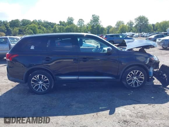 2016 Mitsubishi Outlander SE с VIN JA4AZ3A38GZ018010, выставлен на аукционе IAAI как лот 43256086 с пробегом 115 260 миль миль и . История ставок и продаж доступна на DreamBid. Изображение 13.