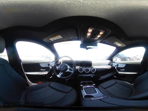 2025 Mercedes-Benz CLA 250 с VIN W1K5J4GB4SN522417, выставлен на аукционе IAAI как лот 42490791 с пробегом 17 314 миль миль и . История ставок и продаж доступна на DreamBid. Изображение 18.