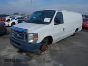 ✅ 2013 Ford Econoline Cargo Commercial • VIN: 1FTNS2ELXDDA38381 • Lot: 41243450. Wystawiony na IAAI z przebiegiem 143 160 mil. Bezpłatny archiwum sprzedaży aukcyjnych z USA i szczegółowy raport historii pojazdu na DreamBid. Zdjęcie 2.