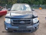 ✅ 2008 Ford Escape Limited • VIN: 1FMCU94198KB08475 • Lot: 43094043. Wystawiony na IAAI z przebiegiem 188 271 mil. Bezpłatny archiwum sprzedaży aukcyjnych z USA i szczegółowy raport historii pojazdu na DreamBid. Zdjęcie 12.