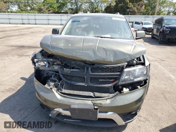 ✅ 2017 Dodge Journey Crossroad Plus • VIN: 3C4PDCGB3HT506335 • Lot: 80212245. Listed on Copart with 138,761 mi. Free auction sales archive from the USA and detailed vehicle history report at DreamBid. Image 5.
