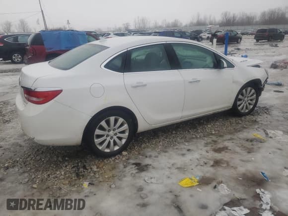 ✅ 2014 Buick Verano • VIN: 1G4PN5SK3E4202094 • Lot: 43278545. Wystawiony na Copart z przebiegiem 154 831 mil. Bezpłatny archiwum sprzedaży aukcyjnych z USA i szczegółowy raport historii pojazdu na DreamBid. Zdjęcie 3.
