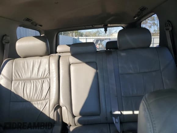 ✅ 2004 Toyota Sequoia Limited • VIN: 5TDBT48A24S213930 • Lot: 86590595. Wystawiony na Copart z przebiegiem 202 187 mil. Bezpłatny archiwum sprzedaży aukcyjnych z USA i szczegółowy raport historii pojazdu na DreamBid. Zdjęcie 10.