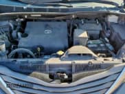 ✅ 2014 Toyota Sienna XLE • VIN: 5TDYK3DC1ES443071 • Лот: 86287605. Опубликован ранее на Copart с пробегом 180 698 миль. Бесплатный доступ к архиву аукционных продаж из США и подробный отчёт об истории автомобиля на DreamBid. Изображение 12.