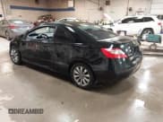 ✅ 2010 Honda Civic EX-L • VIN: 2HGFG1B94AH527884 • Lot: 41557190. Listed on IAAI with 320,050 mi. Free auction sales archive from the USA and detailed vehicle history report at DreamBid. Image 3.