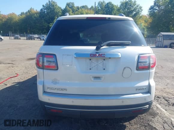 ✅ 2016 GMC Acadia SLE • VIN: 1GKKVPKD0GJ299100 • Lot: 43286049. Wystawiony na IAAI z przebiegiem 193 458 mil. Bezpłatny archiwum sprzedaży aukcyjnych z USA i szczegółowy raport historii pojazdu na DreamBid. Zdjęcie 16.