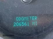 ✅ 2012 Chevrolet Silverado 1500 LS • VIN: 1GCRCREA7CZ302048 • Lot: 43437230. Wystawiony na IAAI z przebiegiem 206 561 mil. Bezpłatny archiwum sprzedaży aukcyjnych z USA i szczegółowy raport historii pojazdu na DreamBid. Zdjęcie 15.