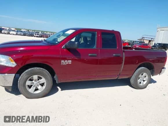 2024 Ram 1500 SLT z VIN 1C6RR7GG6RS147764, wystawiony jako IAAI lot #42824558 z przebiegiem 41 725 mil mil oraz . Historia ofert i sprzedaży dostępna na DreamBid. Obrazek 14.