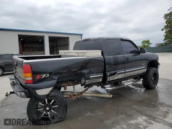 ✅ 1999 Chevrolet Silverado 1500 LS • VIN: 1GCEK19T2XE121323 • Лот: 66843994. Опубликован ранее на Copart с пробегом Не указан. Бесплатный доступ к архиву аукционных продаж из США и подробный отчёт об истории автомобиля на DreamBid. Изображение 3.