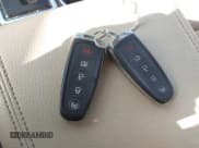 ✅ 2017 Ford Expedition Max Limited • VIN: 1FMJK2AT8HEA63473 • Lot: 42064907. Wystawiony na IAAI z przebiegiem 175 201 mil. Bezpłatny archiwum sprzedaży aukcyjnych z USA i szczegółowy raport historii pojazdu na DreamBid. Zdjęcie 11.