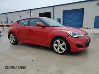 ✅ 2015 Hyundai Veloster RE:FLEX • VIN: KMHTC6AD2FU232847 • Lot: 45404765. Wystawiony na Copart z przebiegiem 176 219 mil. Bezpłatny archiwum sprzedaży aukcyjnych z USA i szczegółowy raport historii pojazdu na DreamBid. Zdjęcie 4.