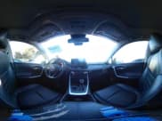 ✅ 2019 Toyota RAV4 XLE Premium • VIN: JTMC1RFV8KD014595 • Lot: 43401685. Wystawiony na IAAI z przebiegiem 86 062 mil. Bezpłatny archiwum sprzedaży aukcyjnych z USA i szczegółowy raport historii pojazdu na DreamBid. Zdjęcie 22.