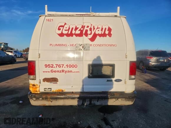 ✅ 2008 Ford Econoline Cargo Commercial • VIN: 1FTSE34L08DB12981 • Лот: 93722405. Опубликован ранее на Copart с пробегом 268 924 миль. Бесплатный доступ к архиву аукционных продаж из США и подробный отчёт об истории автомобиля на DreamBid. Изображение 6.