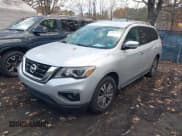 ✅ 2017 Nissan Pathfinder Platinum • VIN: 5N1DR2MN7HC663614 • Lot: 43806756. Listed on IAAI with 170,800 mi. Free auction sales archive from the USA and detailed vehicle history report at DreamBid. Image 17.