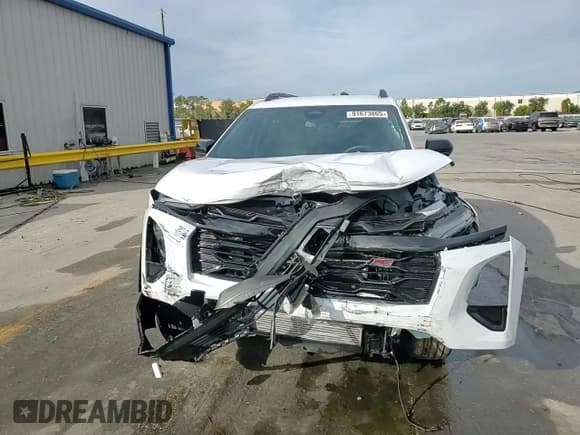 ✅ 2026 Chevrolet Equinox FWD RS • VIN: 3GNAXLEG5TL205447 • Lot: 91673865. Listed on Copart with 1,306 mi. Free auction sales archive from the USA and detailed vehicle history report at DreamBid. Image 15.