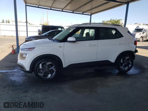 ✅ 2023 Hyundai Venue SEL • VIN: KMHRC8A39PU262345 • Lot: 61307135. Listed on Copart with 50,748 mi. Free auction sales archive from the USA and detailed vehicle history report at DreamBid. Image 1.