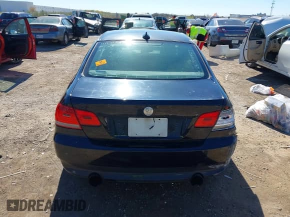 ✅ 2007 BMW 3 Series 335i • VIN: WBAWB73597PV80609 • Lot: 40902391. Listed on IAAI with Not provided. Free auction sales archive from the USA and detailed vehicle history report at DreamBid. Image 16.