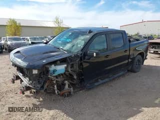 ✅ 2019 Chevrolet Silverado 1500 LT Trail Boss • VIN: 3GCPYFED6KG222188 • Lot: 43374214. Wystawiony na IAAI z przebiegiem 70 821 mil. Bezpłatny archiwum sprzedaży aukcyjnych z USA i szczegółowy raport historii pojazdu na DreamBid. Zdjęcie 2.