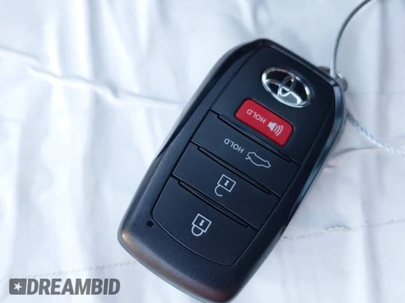 ✅ 2025 Toyota Camry LE • VIN: 4T1DAACK6SU051477 • Лот: 43486873. Опубликован ранее на IAAI с пробегом 14 770 миль. Бесплатный доступ к архиву аукционных продаж из США и подробный отчёт об истории автомобиля на DreamBid. Изображение 11.