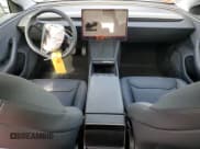 ✅ 2025 Tesla Model 3 Long Range • VIN: 5YJ3E1EA8SF961844 • Лот: 84018285. Опубликован ранее на Copart с пробегом 2 496 миль. Бесплатный доступ к архиву аукционных продаж из США и подробный отчёт об истории автомобиля на DreamBid. Изображение 8.