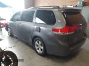 ✅ 2014 Toyota Sienna LE AAS • VIN: 5TDKK3DC8ES487963 • Lot: 43192797. Listed on IAAI with 229,003 mi. Free auction sales archive from the USA and detailed vehicle history report at DreamBid. Image 3.