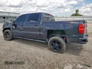 ✅ 2016 Chevrolet Silverado 1500 LT • VIN: 3GCUKREC6GG313840 • Lot: 71359105. Wystawiony na Copart z przebiegiem 186 445 mil. Bezpłatny archiwum sprzedaży aukcyjnych z USA i szczegółowy raport historii pojazdu na DreamBid. Zdjęcie 2.