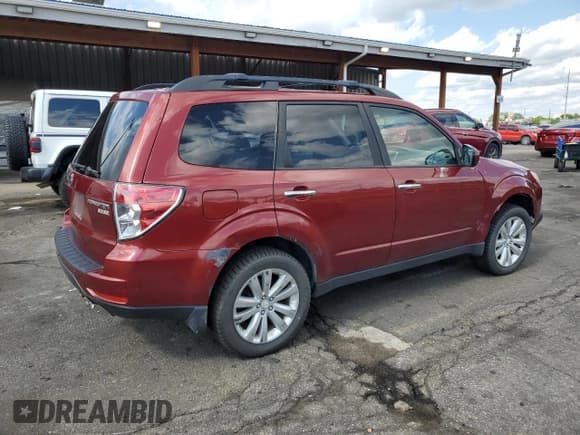 ✅ 2012 Subaru Forester X Premium • VIN: JF2SHADC8CH447887 • Lot: 59198615. Listed on Copart with 146,570 mi. Free auction sales archive from the USA and detailed vehicle history report at DreamBid. Image 3.