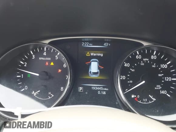 ✅ 2014 Nissan Rogue SV • VIN: 5N1AT2MV2EC826931 • Lot: 43734306. Listed on IAAI with 193,445 mi. Free auction sales archive from the USA and detailed vehicle history report at DreamBid. Image 7.