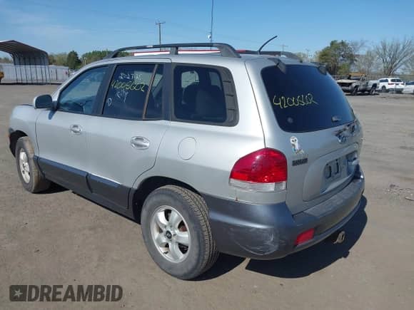 ✅ 2006 Hyundai Santa Fe GLS • VIN: KM8SC13D96U071585 • Лот: 42005602. Размещён на IAAI с пробегом 195 143 миль миль. Получите бесплатный доступ к архиву аукционных продаж из США и посмотрите подробный отчёт об истории автомобиля на DreamBid. Изображение 3.