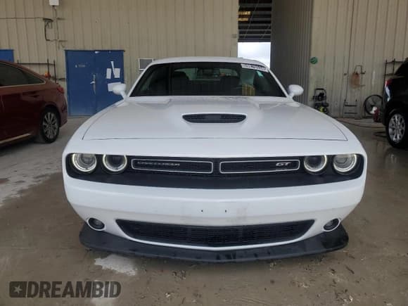 ✅ 2022 Dodge Challenger GT • VIN: 2C3CDZJG9NH233111 • Lot: 59876534. Wystawiony na Copart z przebiegiem 45 205 mil. Bezpłatny archiwum sprzedaży aukcyjnych z USA i szczegółowy raport historii pojazdu na DreamBid. Zdjęcie 5.