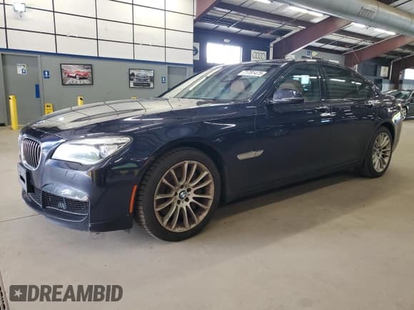 ✅ 2013 BMW 7 Series 750i xDrive • VIN: WBAYB6C50DD223710 • Lot: 71781475. Listed on Copart with 117,600 mi. Free auction sales archive from the USA and detailed vehicle history report at DreamBid. Image 1.