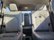 ✅ 2023 Toyota Highlander Hybrid Platinum • VIN: 5TDEBRCH4PS122373 • Lot: 91297405. Wystawiony na Copart z przebiegiem 32 673 mil. Bezpłatny archiwum sprzedaży aukcyjnych z USA i szczegółowy raport historii pojazdu na DreamBid. Zdjęcie 10.