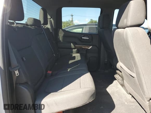 ✅ 2022 Chevrolet Silverado 1500 RST • VIN: 1GCUYEET3NZ198327 • Лот: 69552415. Опубликован ранее на Copart с пробегом 95 060 миль. Бесплатный доступ к архиву аукционных продаж из США и подробный отчёт об истории автомобиля на DreamBid. Изображение 10.