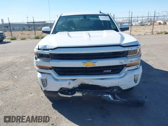 ✅ 2018 Chevrolet Silverado 1500 LT • VIN: 1GCVKREC6JZ375914 • Lot: 43554902. Listed on IAAI with 53,205 mi. Free auction sales archive from the USA and detailed vehicle history report at DreamBid. Image 12.