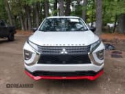 ✅ 2024 Mitsubishi Eclipse Cross LE • VIN: JA4ATVAA9RZ047563 • Lot: 43275459. Wystawiony na IAAI z przebiegiem 20 211 mil. Bezpłatny archiwum sprzedaży aukcyjnych z USA i szczegółowy raport historii pojazdu na DreamBid. Zdjęcie 12.