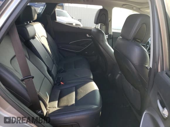 ✅ 2017 Hyundai Santa Fe Ultimate • VIN: 5XYZWDLA0HG502949 • Лот: 70020573. Опубликован ранее на Copart с пробегом 89 786 миль. Бесплатный доступ к архиву аукционных продаж из США и подробный отчёт об истории автомобиля на DreamBid. Изображение 10.